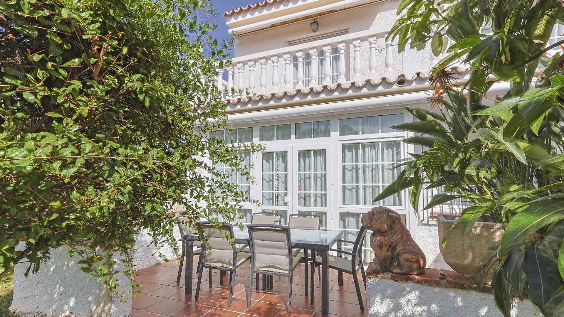 La Casa Blanca Villa Sitio de Calahonda